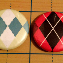 Argyle (sock) red / green 1 inch pinback button- 2 pack