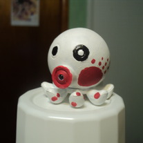 1of5_20octopus_20keychain_20whitered_medium