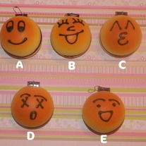 Kawaii Squishy Mirror Emotion Buns