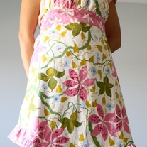 Pink_apron_front_medium