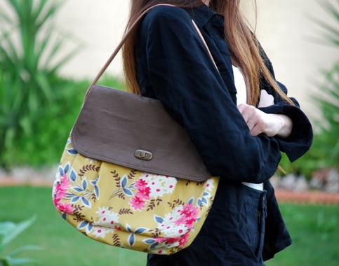 50s Inspired Hobo Bag - Spring Flowers