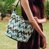 Zippered Hobo - Zigzag