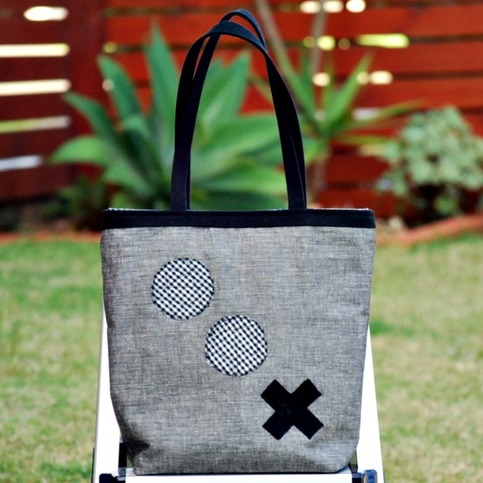 Black Linen - Tic Tac Toe Tote