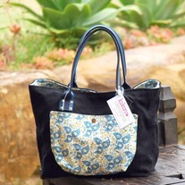 Classic Tote - Blue Clover Leaves 