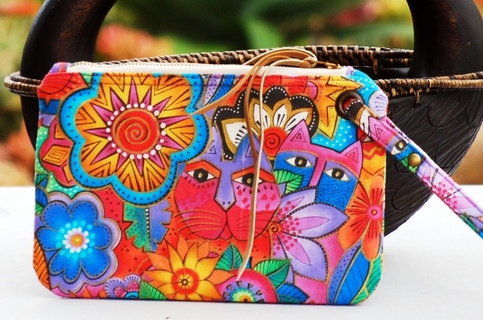 Wristlet - Pink Jungle