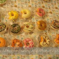 Kawaii Mini Donut Squishy