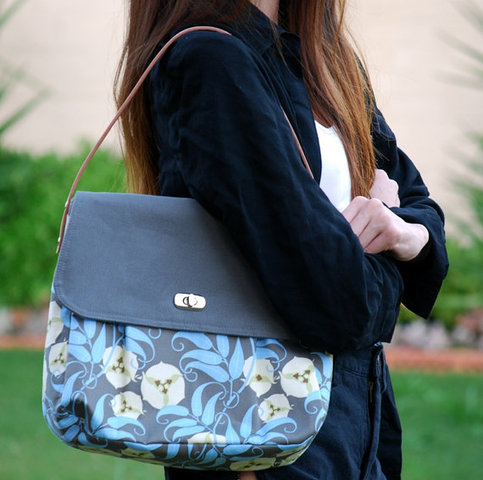 50s Inspired Hobo Bag - Blue Vines
