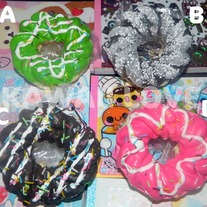 Kawaii Squishy Curly Donut 