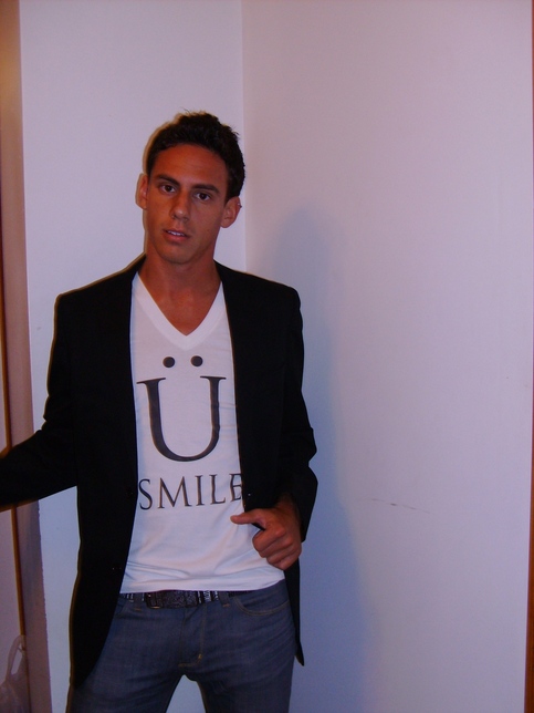 ü smile