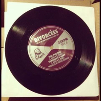 Divorcées "Live at the New Bedford Elks #73" - ltd. 7" /200