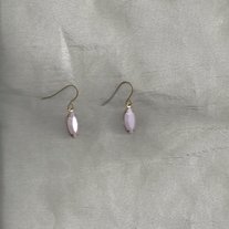 Sweet Lavender Vintage Look Drop Earrings