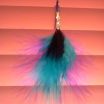 Fuzzy feather bobby pin