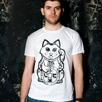 Maneki Neko x Bag Tee €25