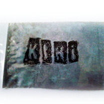 Kiki Duochrome Sample (Vegan)