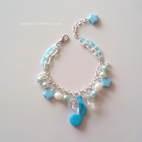 musical charm bracelet - blue