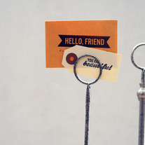 Telescoping Photo Clip Stand
