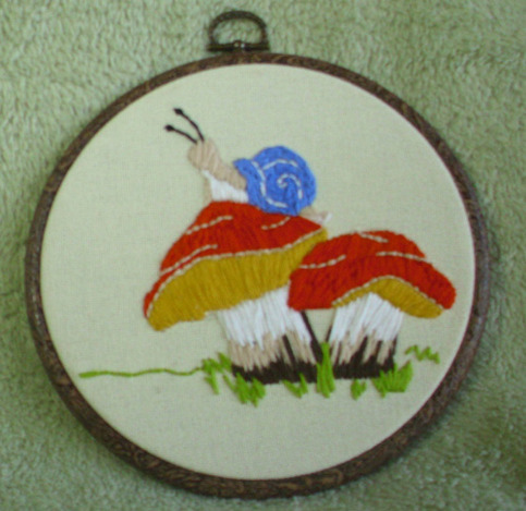 Snail & Mushrooms 