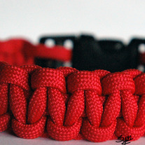 Military Red 550 Paracord Suvival Bracelet -Dual Core