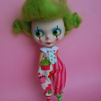 Cupcake Clown Suit for Neo Blythe