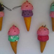 Double Scoop Ice Cream Squishy