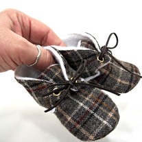 Wool_20and_20denim_20heel_20booties_20005_medium