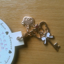 Rilakkuma Ribbon Charm (Gold) [AY-82401] 
