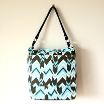 Zippered Hobo - Zigzag