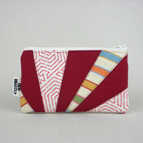 SCRAPPY POUCH IN RED SUNBURST