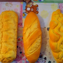 Bread Loaf Squishy / Wrist Rest