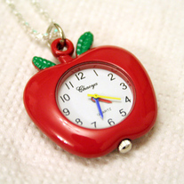 Apple_watch_necklace_medium