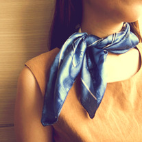 VTG Plam Girl scarf