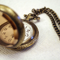Amber_pocketwatch_necklace_medium