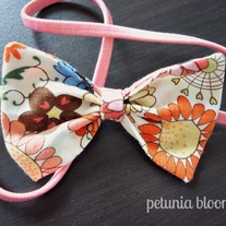 (on sale!) bow headband in cheerful wildflowers
