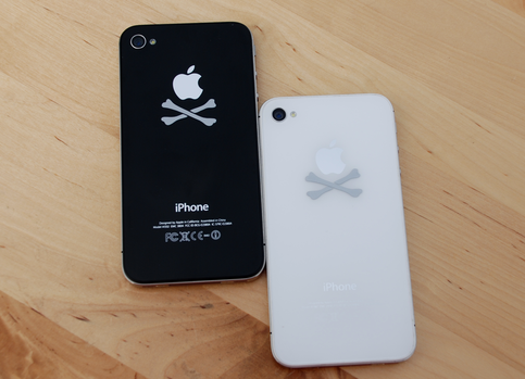 Crossbones iPhone