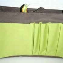 Khaki_hijau_medium