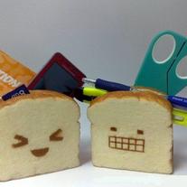 Cute_toast_holder_medium