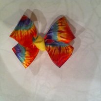 Tye_dye_bow