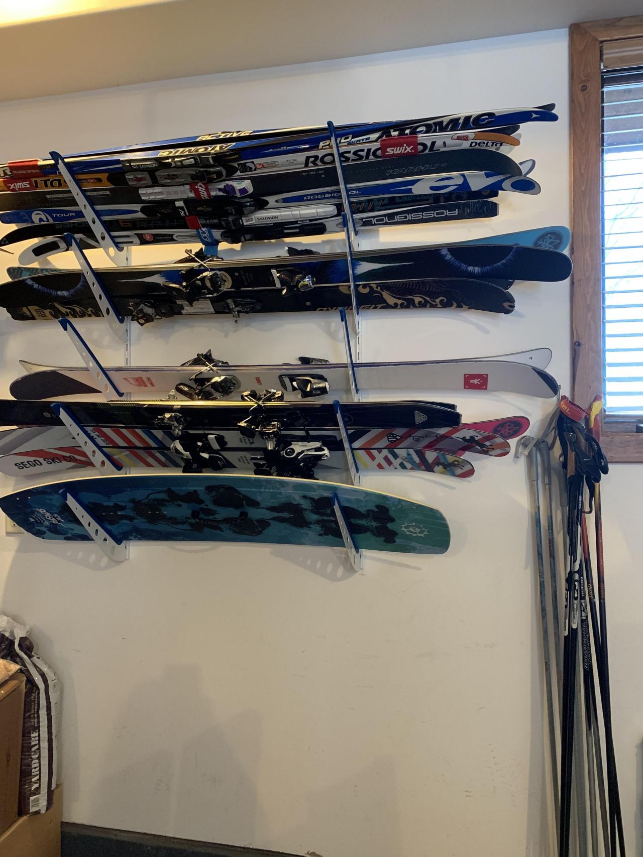 Horizontal Ski Storage Rack Adjustable
