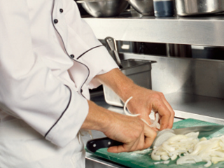 Kitchen ididntmeantohurthim