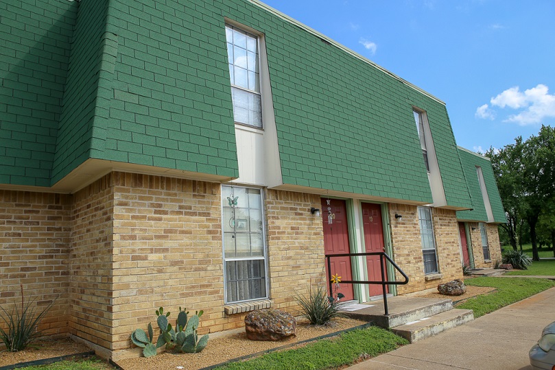 Oakcrest Apartments Apartment Kennedale, TX