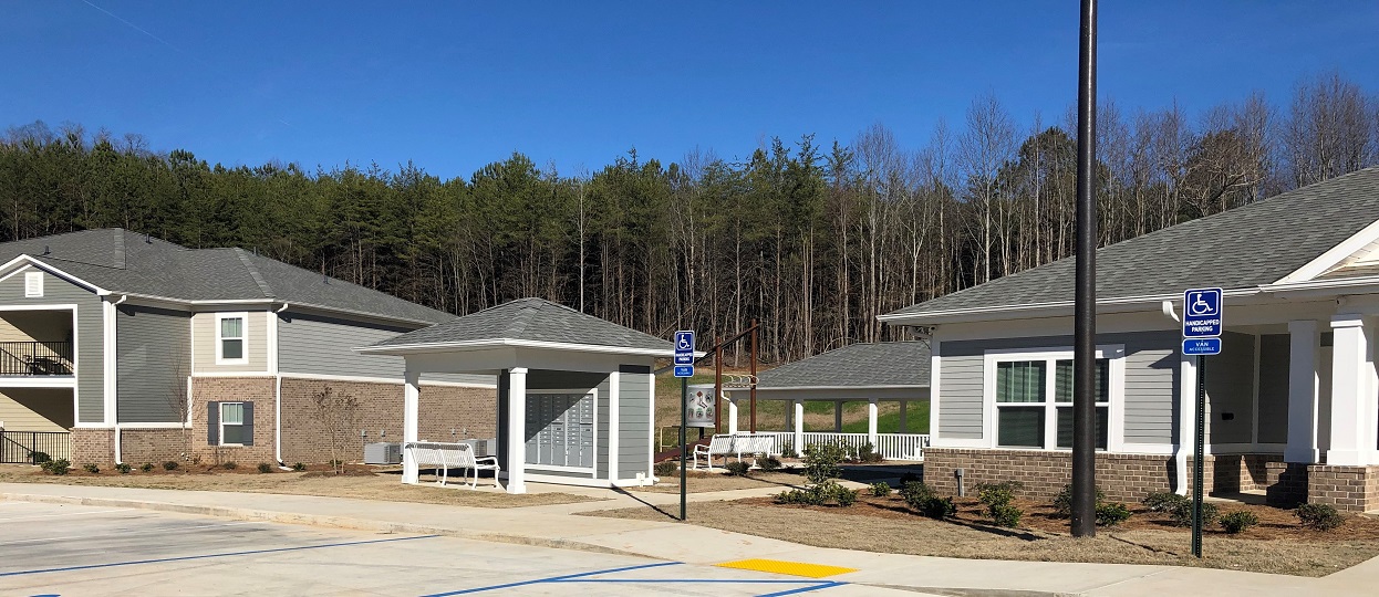 Village at Hixon Pond Apartment Fort Payne, AL