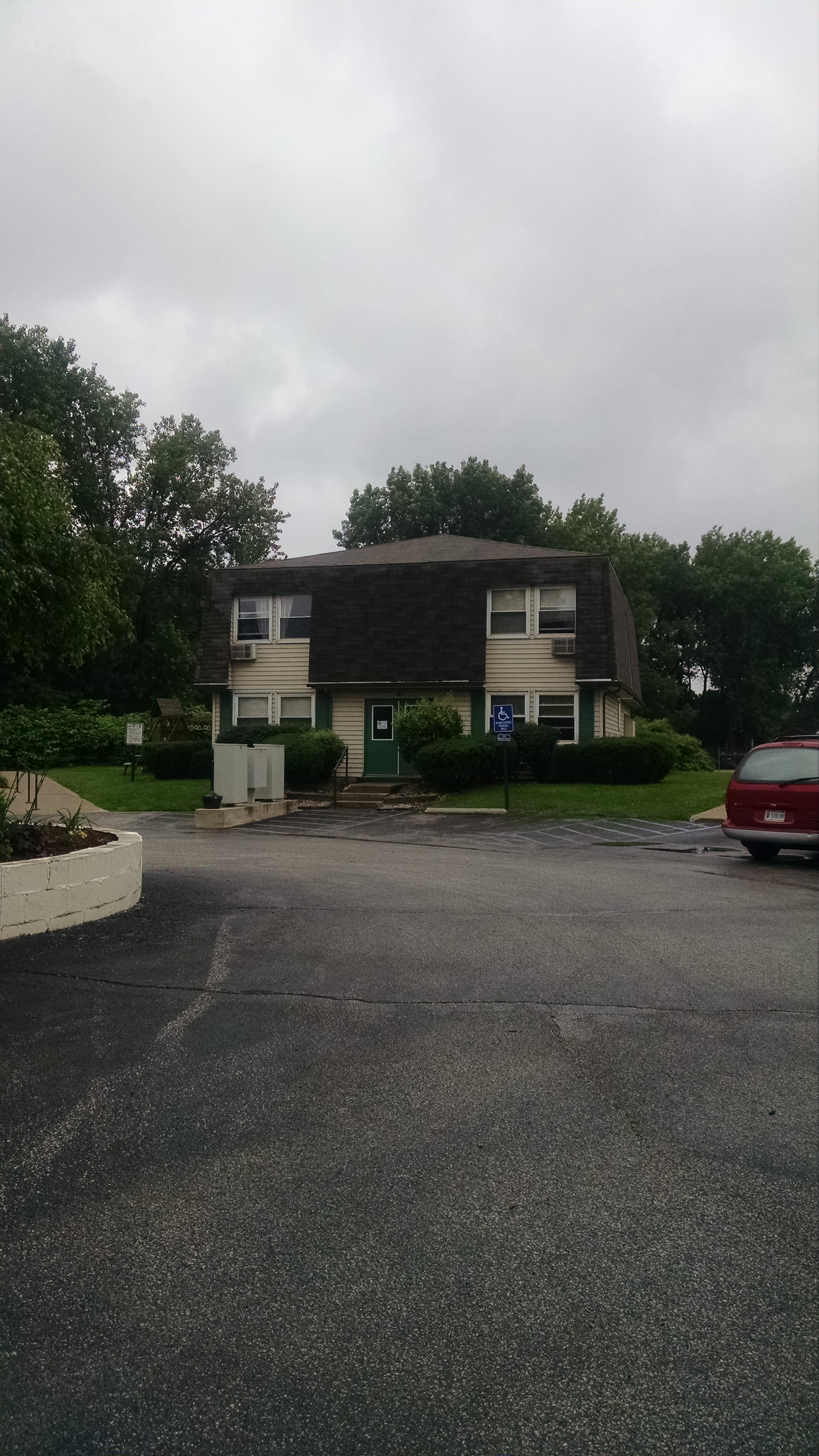 Iroquois Valley Apartments Apartment Rensselaer, IN