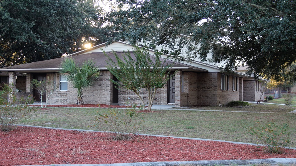 The Villas and Briarwood Apartments Apartment Sebring, FL