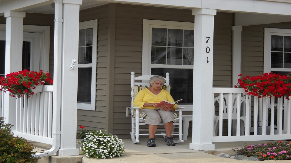 Creekside Village Apartments Apartment Monroe, MI