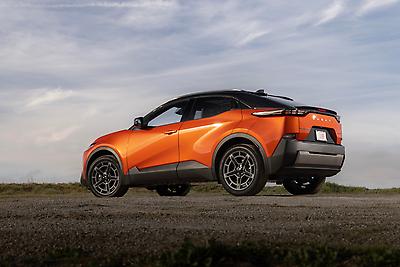 2026 Subaru Uncharted