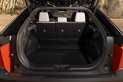 2026 Subaru Uncharted