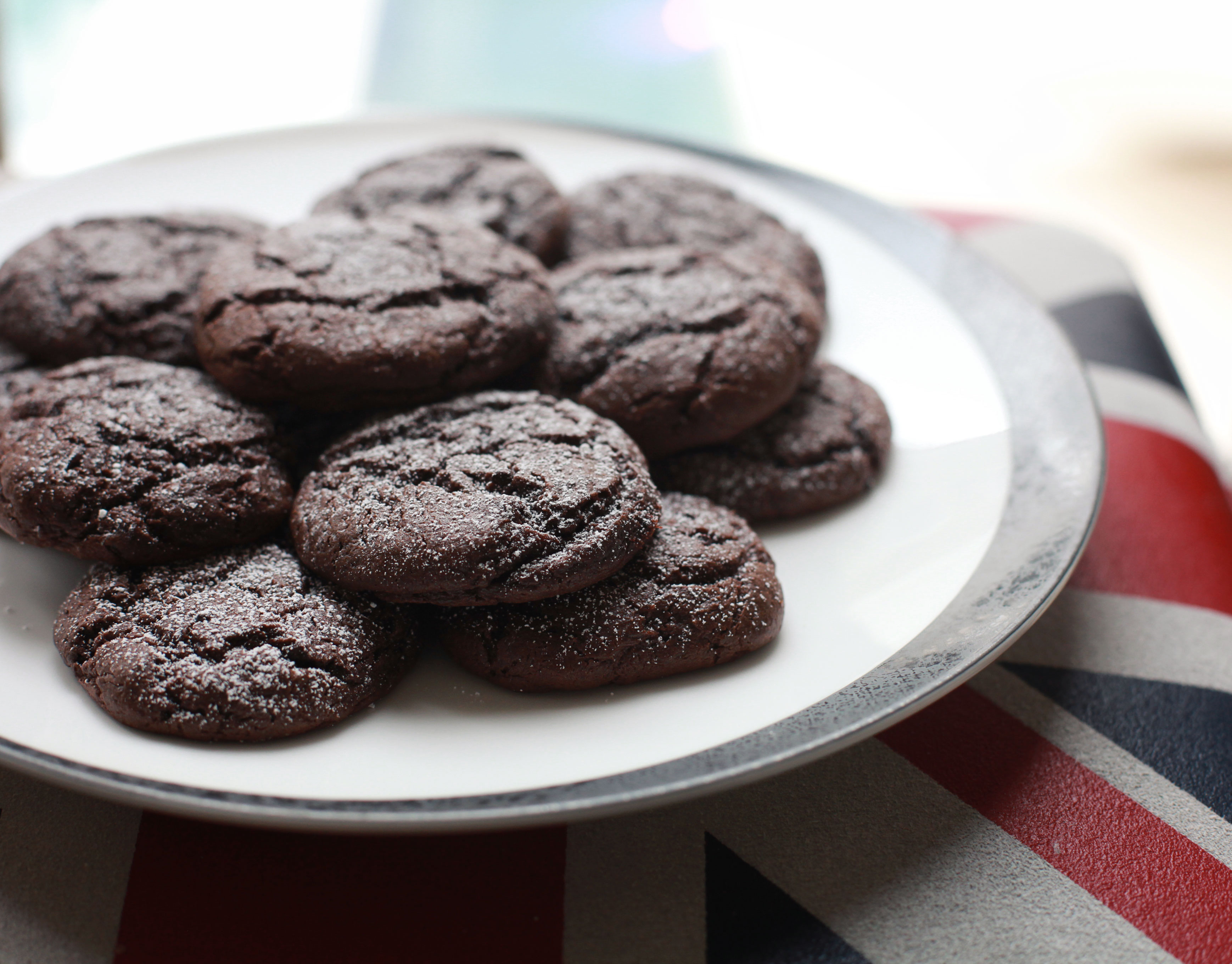 Chocolate-Cake-Cookies-10-Sugarlaws