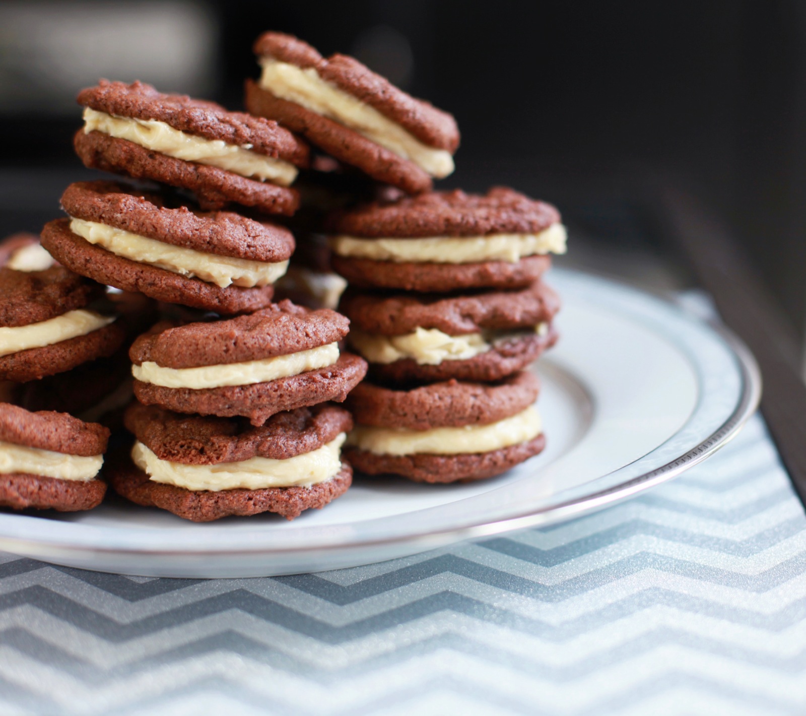 Caramel Sandwich Cookies Sugarlaws 3