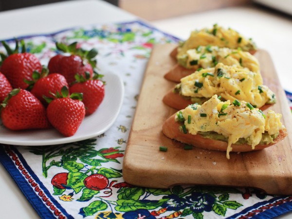 avocado and egg toasts