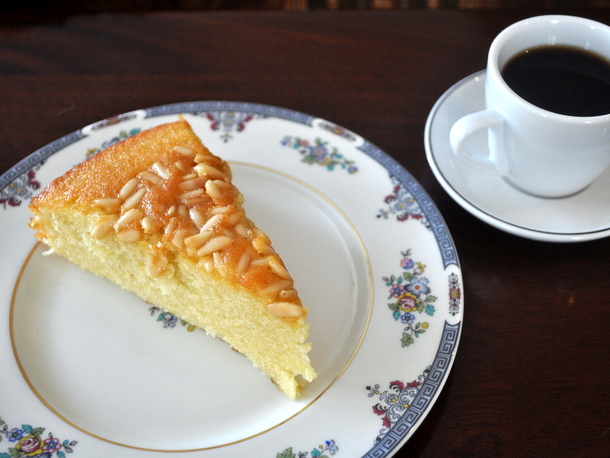 Almond Cake with Pignolis Recipe
